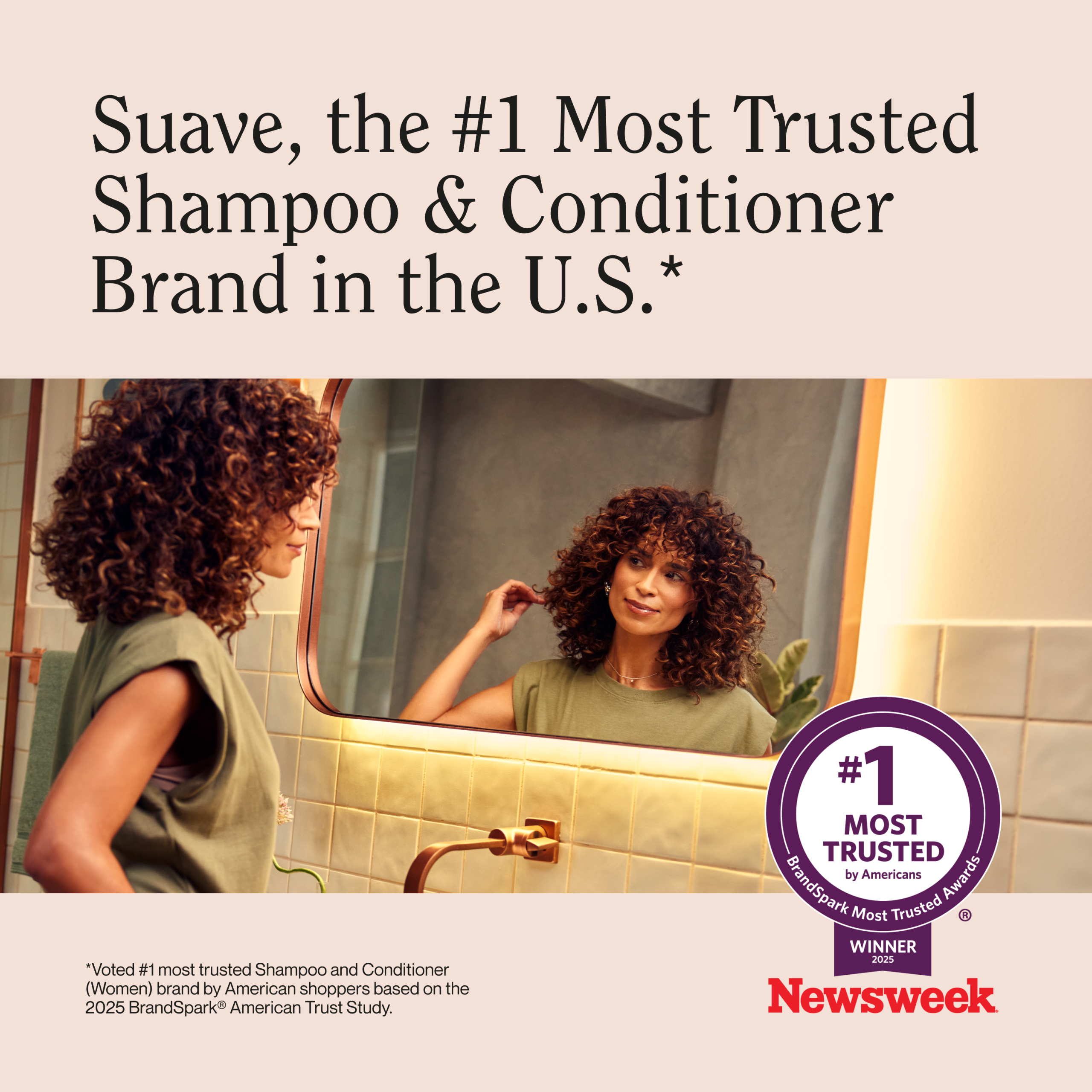 Essentials Daily Clarifying Shampoo - Image 2
